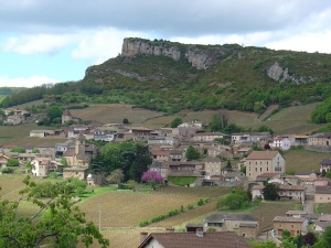 Vue du village de Solutré-Pouilly