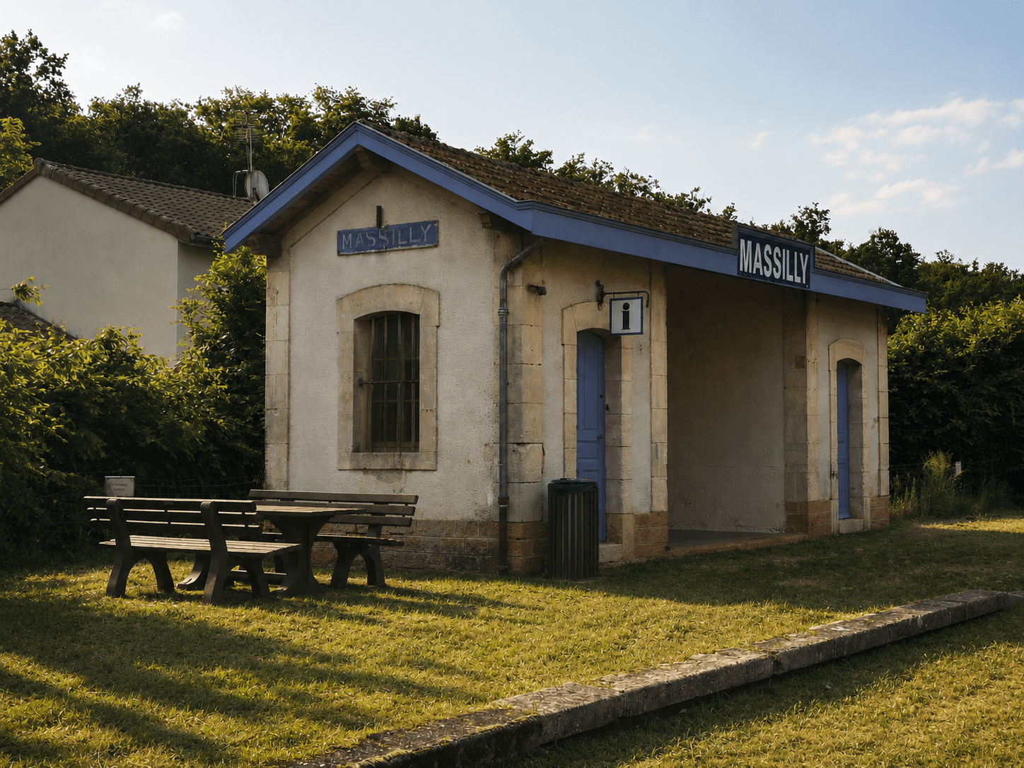 Gare de Massilly